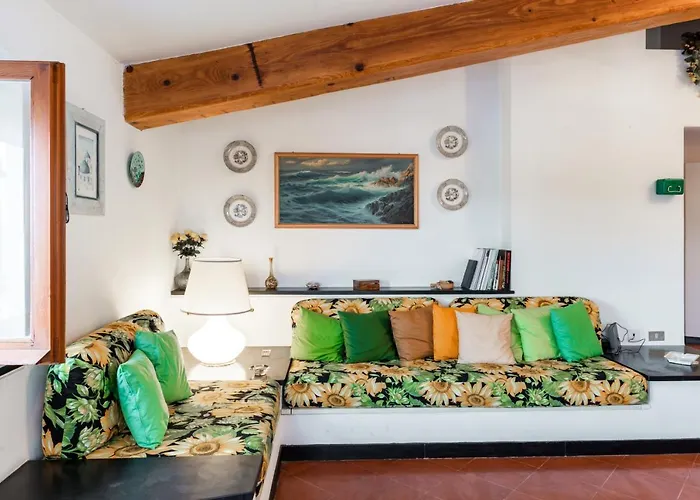 Apartment With Sea View