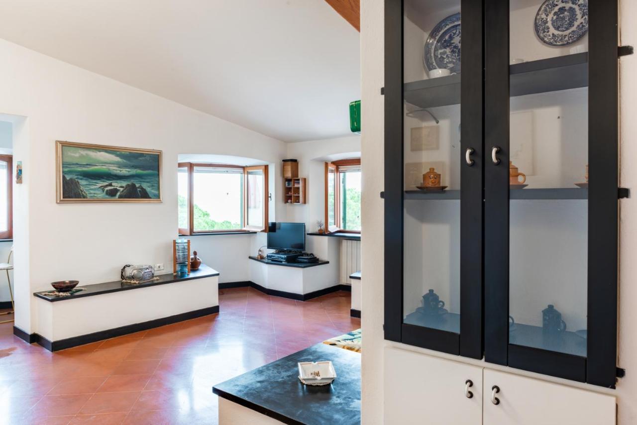Appartamento With Sea View
